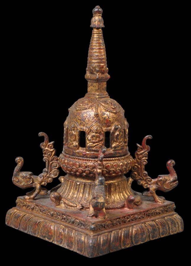The Michael Backman Example: Museum-quality Nepalese Gilded Bronze Shikarakuta - 17th Century