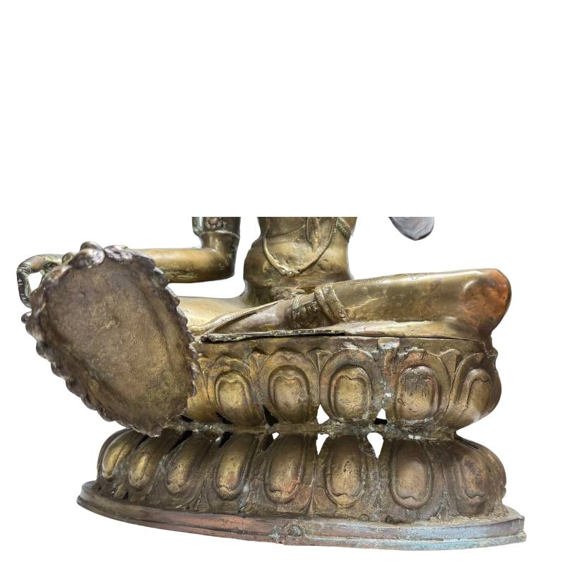 Antique Tibetan Tara statue in fire-gilded bronze – lot 463