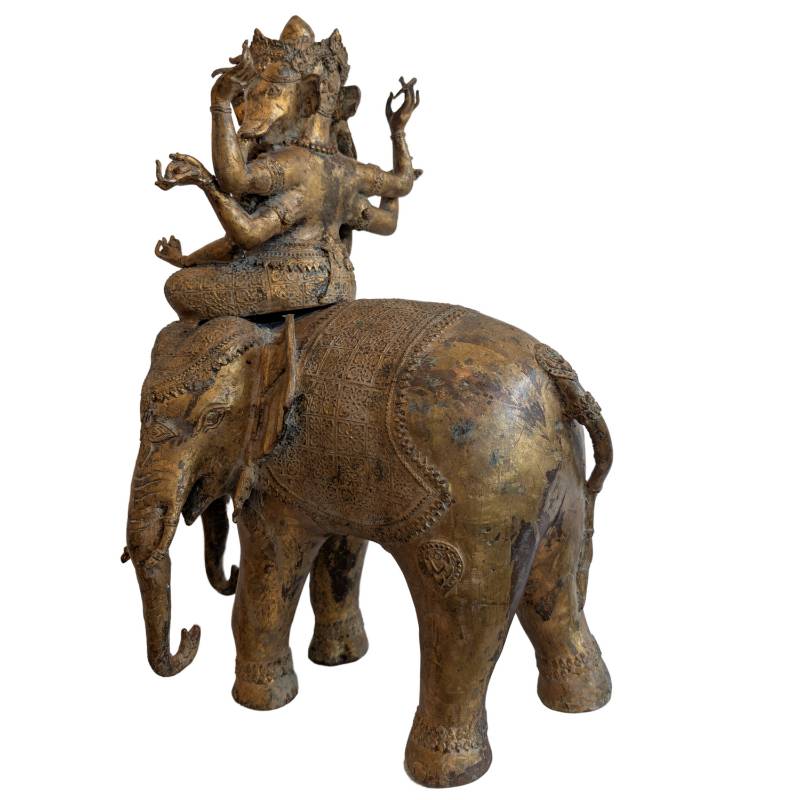 Trimukha Mahārakta Gaṇeśa on Airavata – Ormolu Newar bronze, Nepal – lot 155