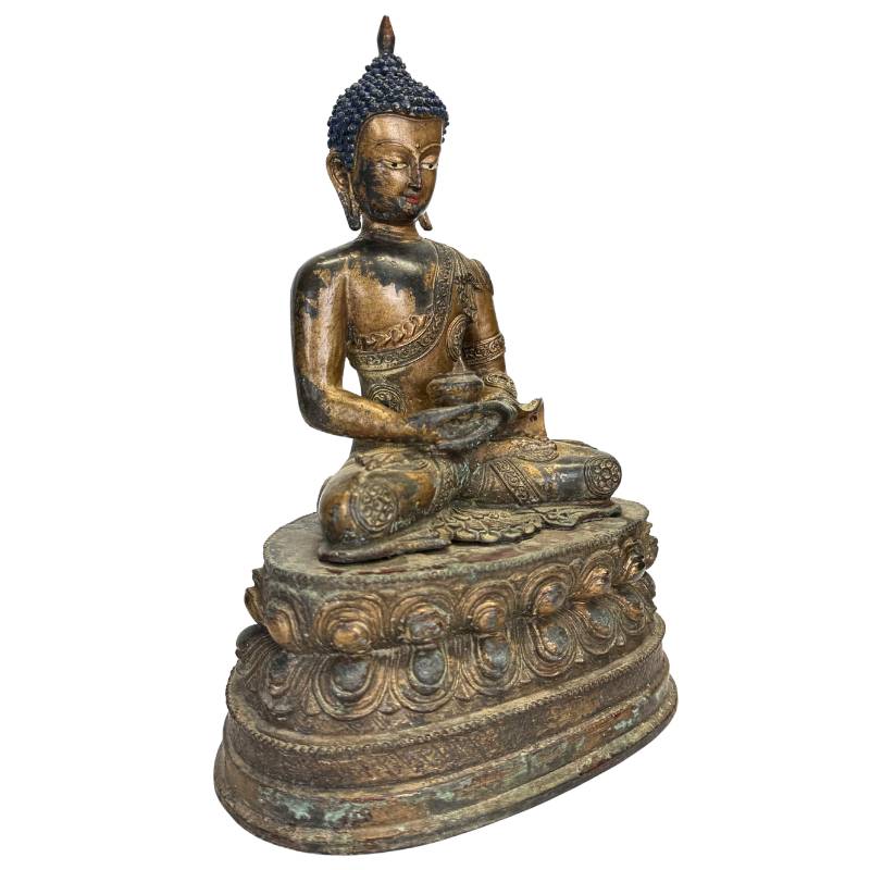 Sino-Tibetan Buddha statue with medicine pot