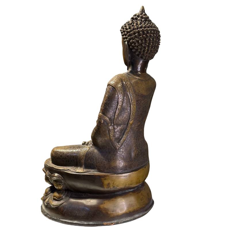Antique Buddhist altar statue ritual art Tibetan Buddhism iconography.