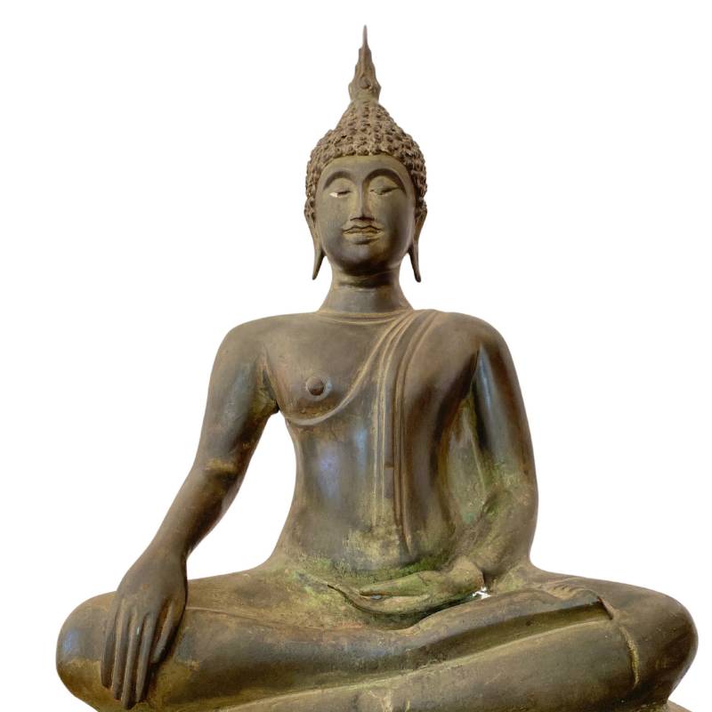 Antique bronze Buddha statue for ritual use