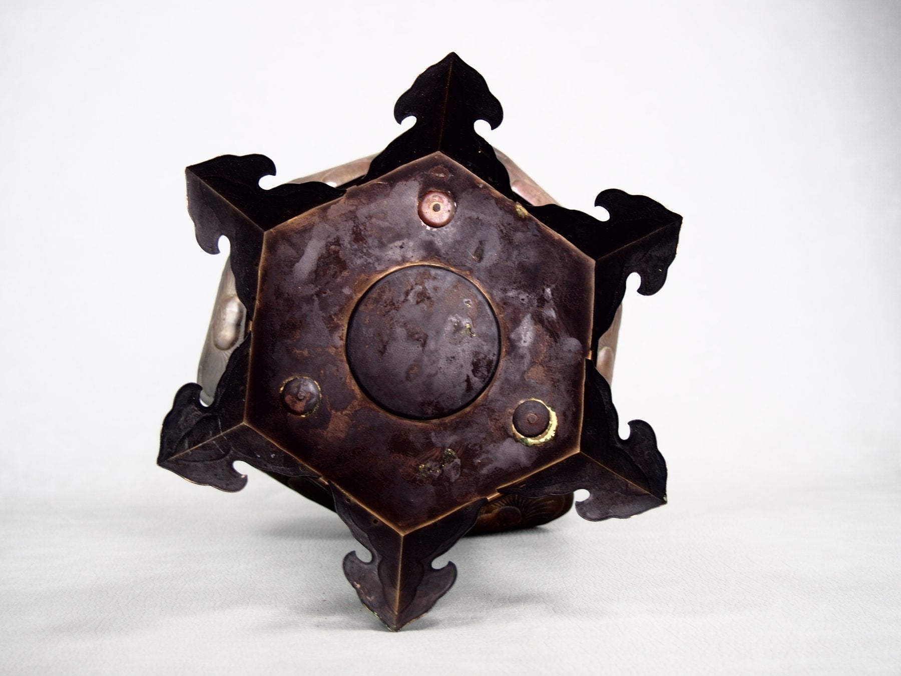 Exclusive Japanese bronze hanging lantern for collectors of Asian art