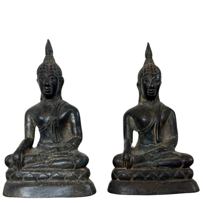 Antique pair of Thai bronze Buddha statues, 19th century, bronze