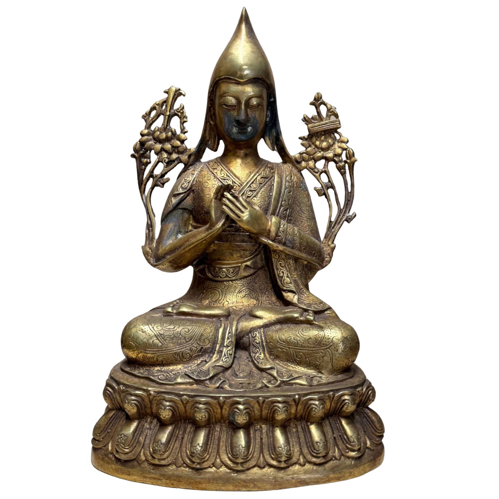 Antique Tibetan bronze statue of Tsongkhapa, 28 cm high.
