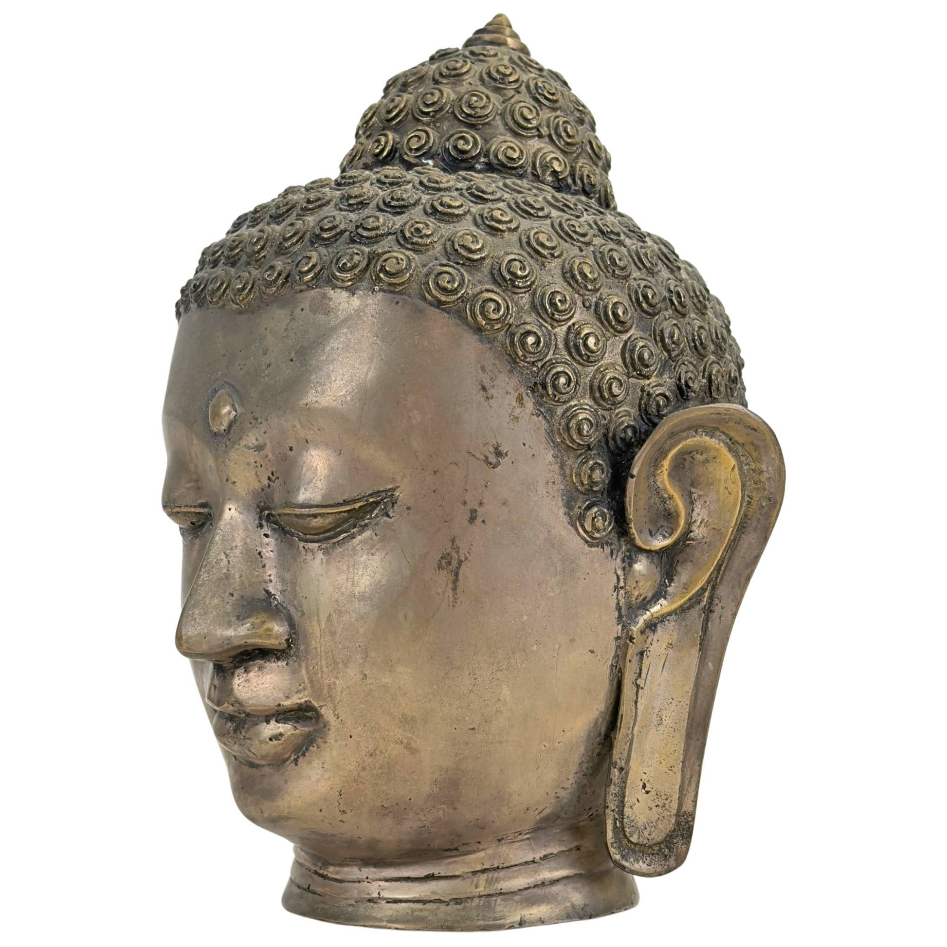 Three-quarter right front view of the vintage Asian art object suitable as a high-end interior piece.