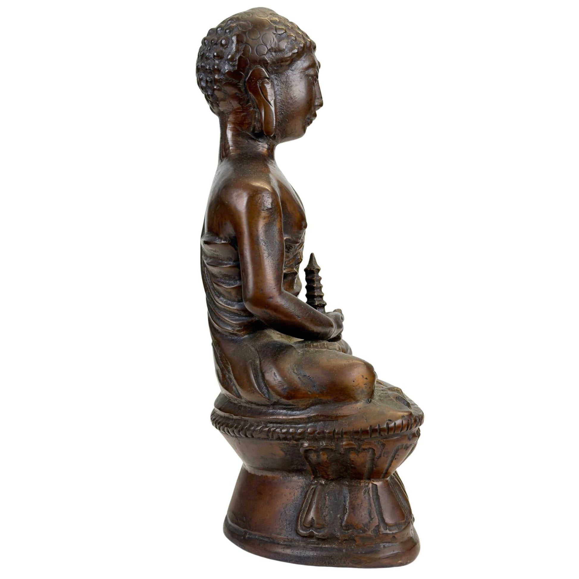 Antique bronze Buddha with pagoda-shaped attribute, 28 cm high and 4.2 kg heavy