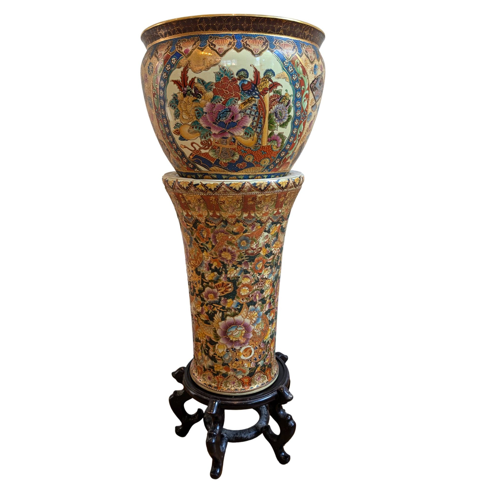 Large antique Japanese Satsuma vase on a matching pedestal, 90.5 cm high.