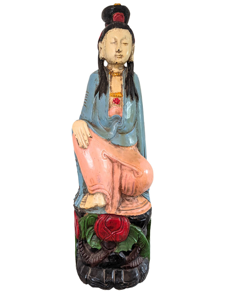 Kwanyin chinois ancien (88 cm) – Bois de camphre sculpté à la main, dynastie Qing