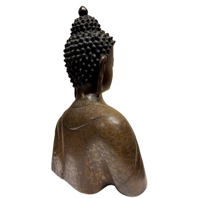 Antique Nepalese Buddha bust in bronze