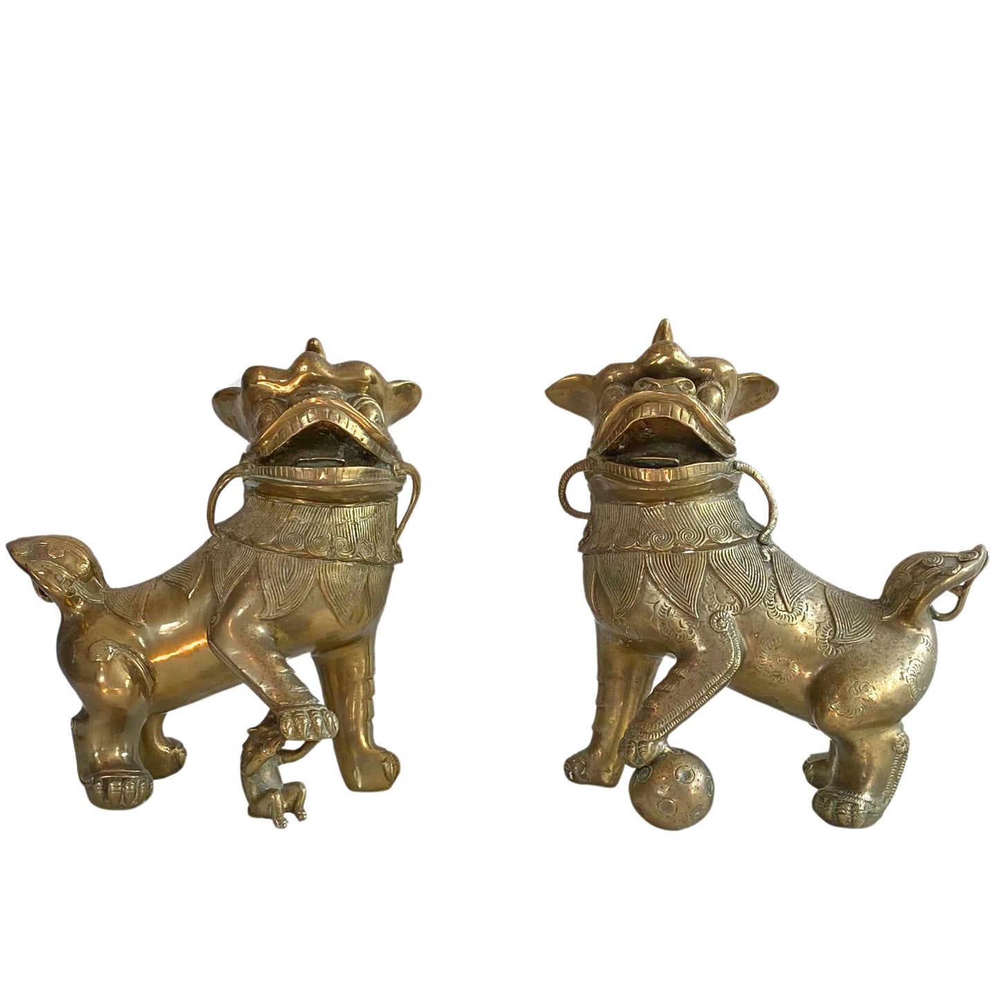 Pair of antique Chinese temple lions, bronze, fire-gilded, 19th century