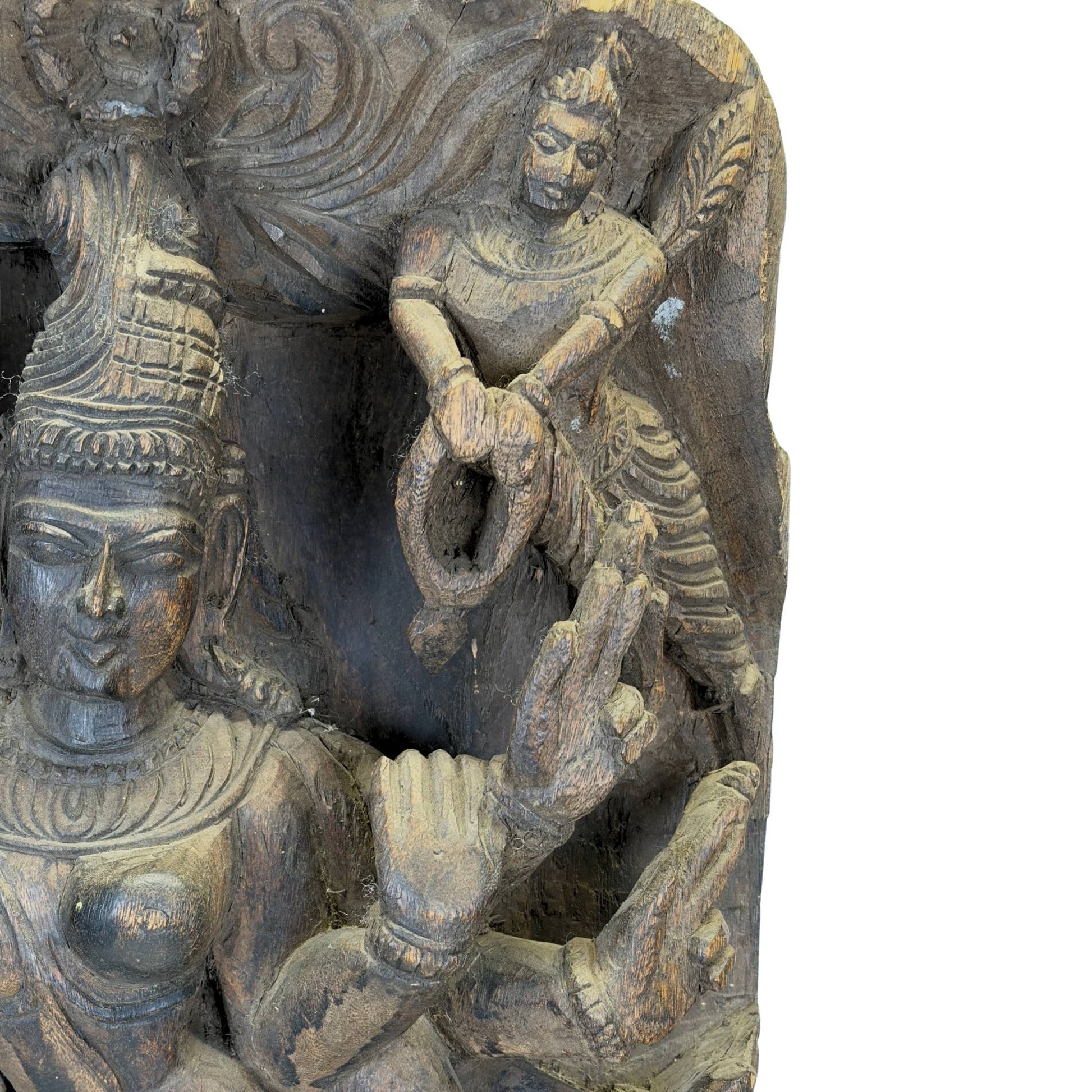 Ardhanarishvara as a symbol of balance between masculine and feminine energy