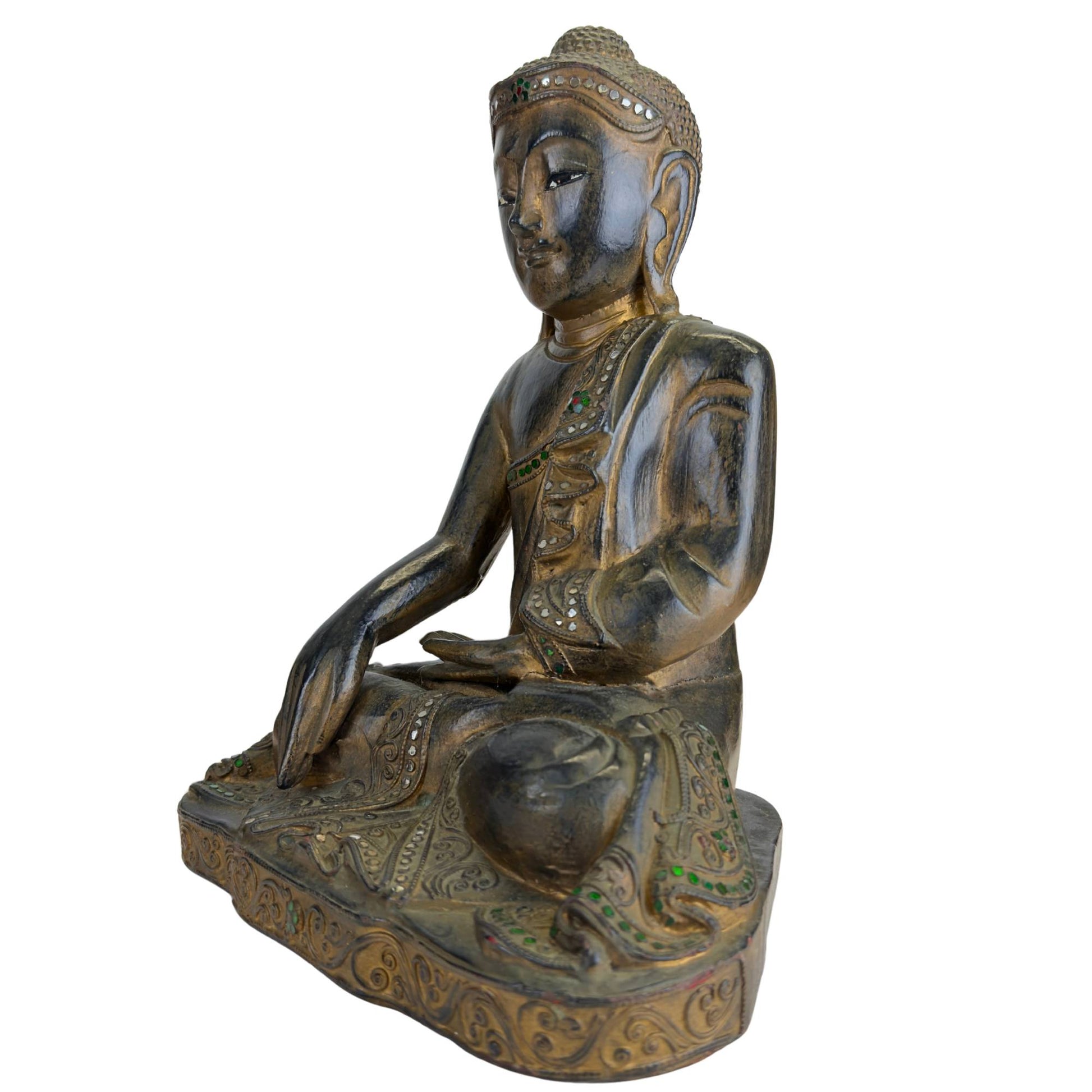 Authentic Burmese Buddha with natural age patina