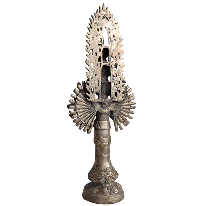 Avalokiteshvara Guanyin bronze sculpture from China, Qing period