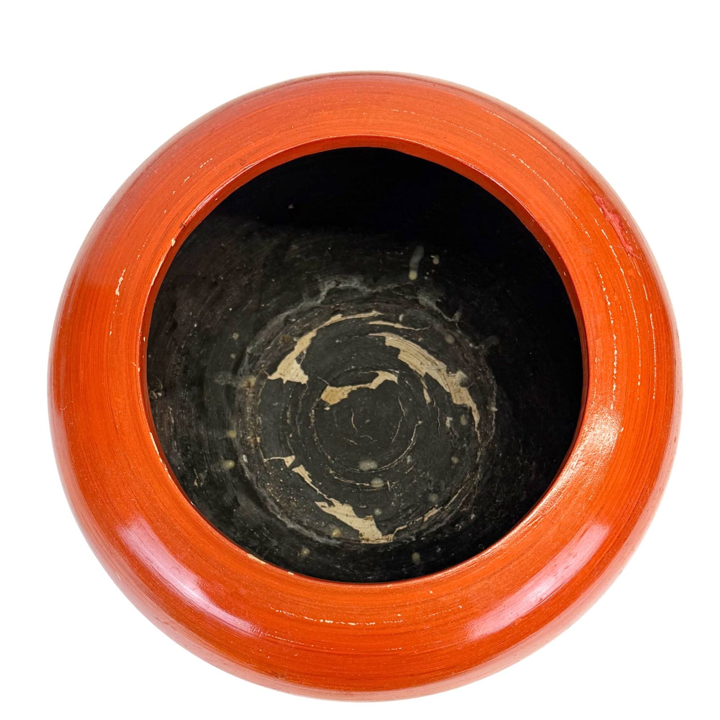 Burmese lacquer pot as a Buddhist interior object, red round pot with lid in a serene Asian living setting