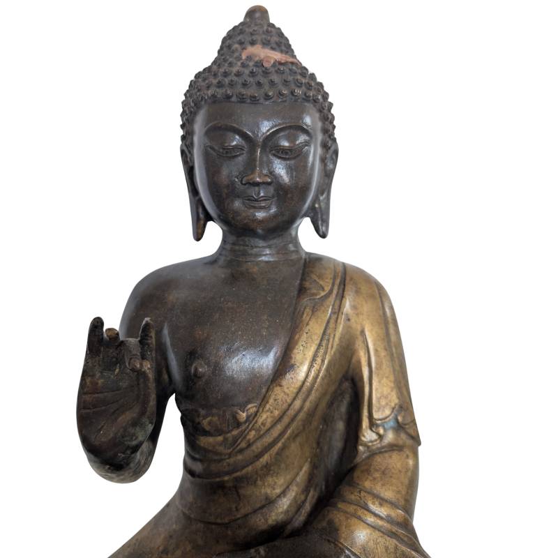 Chinese bronze Buddha statue with closed base and traditional construction