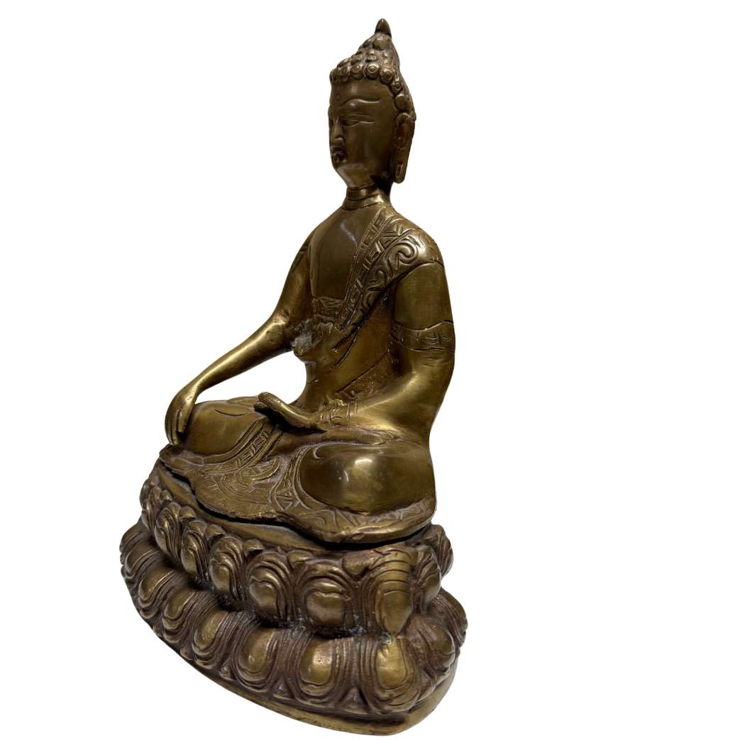 Authentic bronze Buddha from China with Tibetan influence, dating from the 18th–19th century