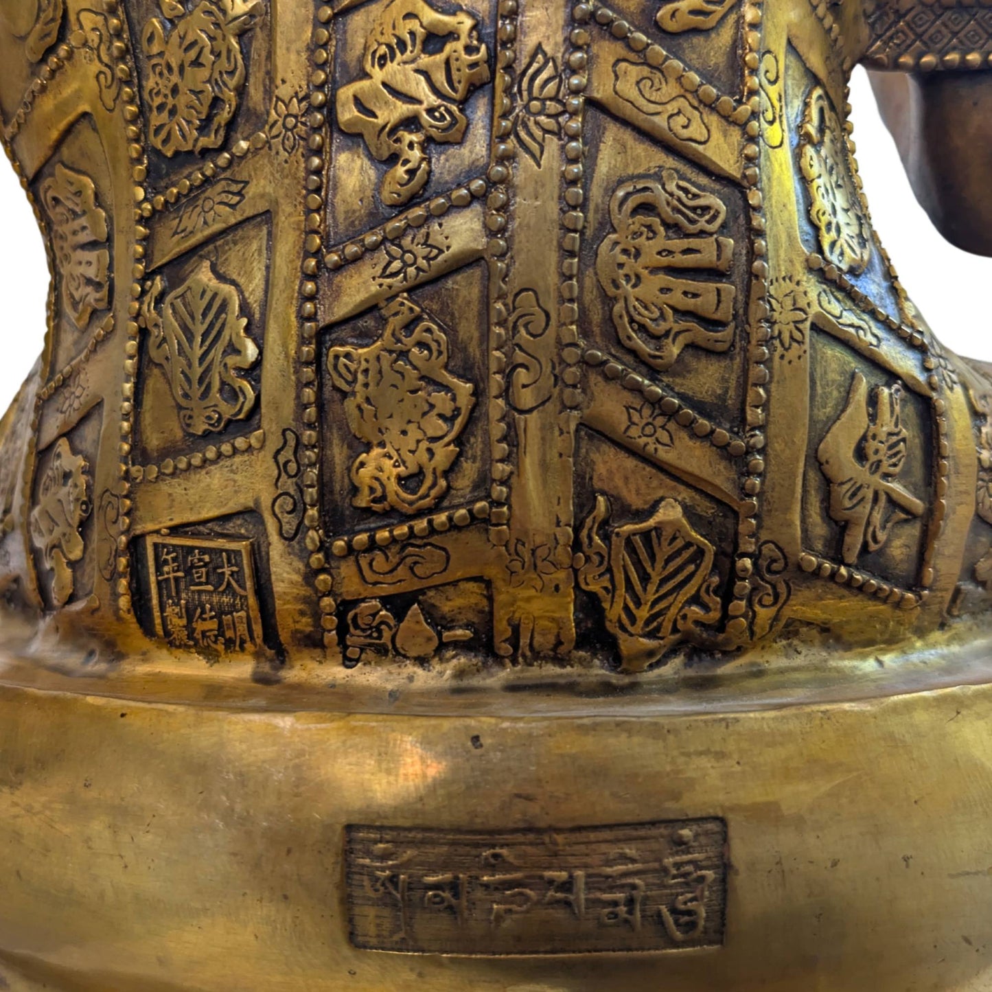 Buddha head with blue hair details Tibetan bronze statue