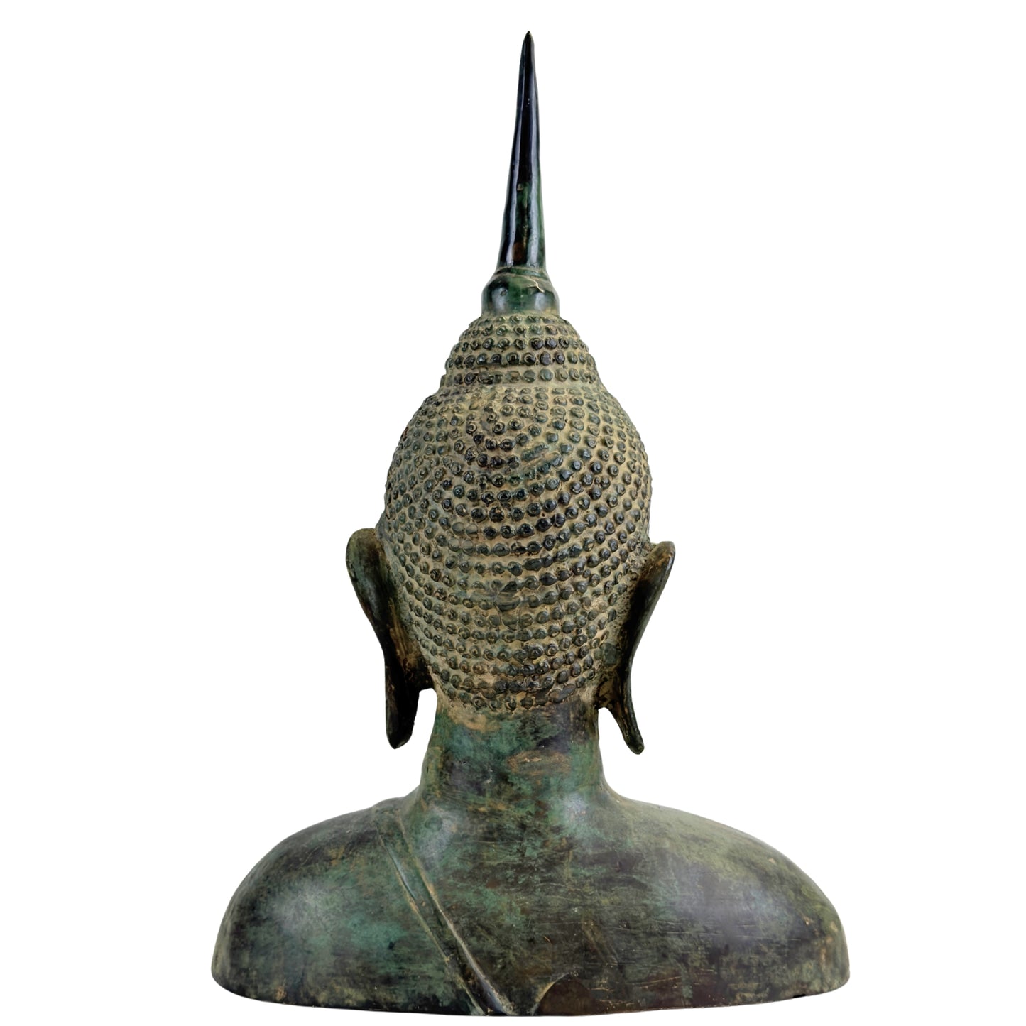 Rechter achterzijde van een bronzen Boeddhabuste uit Thailand in Sukhothai-stijl.