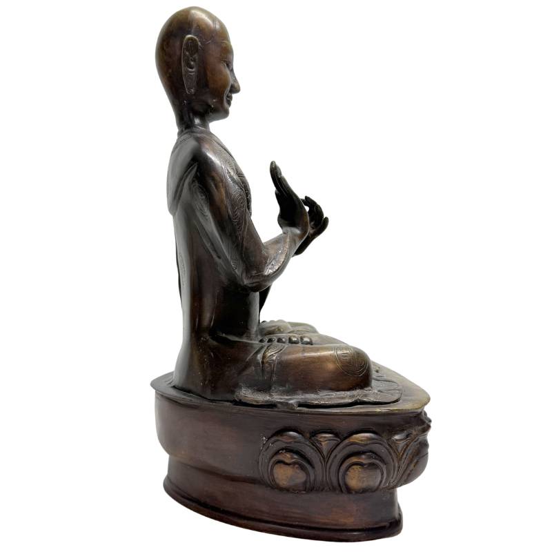 Bronze llama statue from the Himalayan tradition