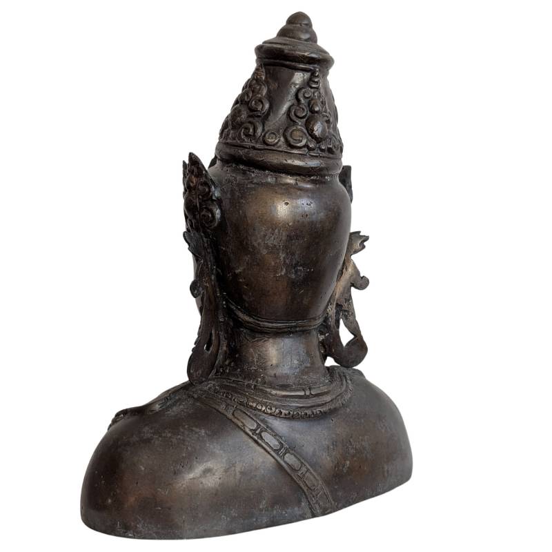 Bronze Vishnu bust from the 17th century, Khmer region