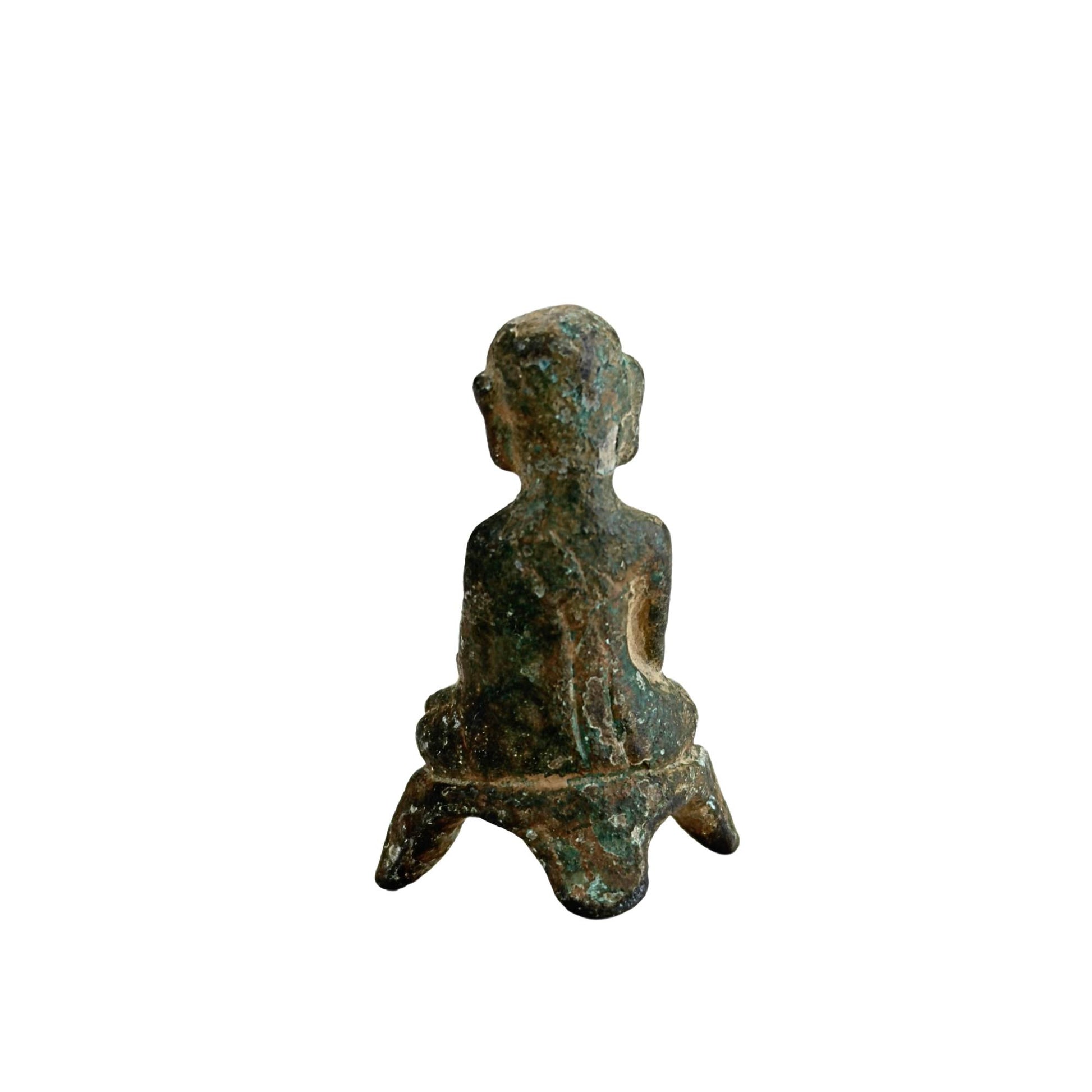 Bronze votive figurine with old verdigris and mineral patina