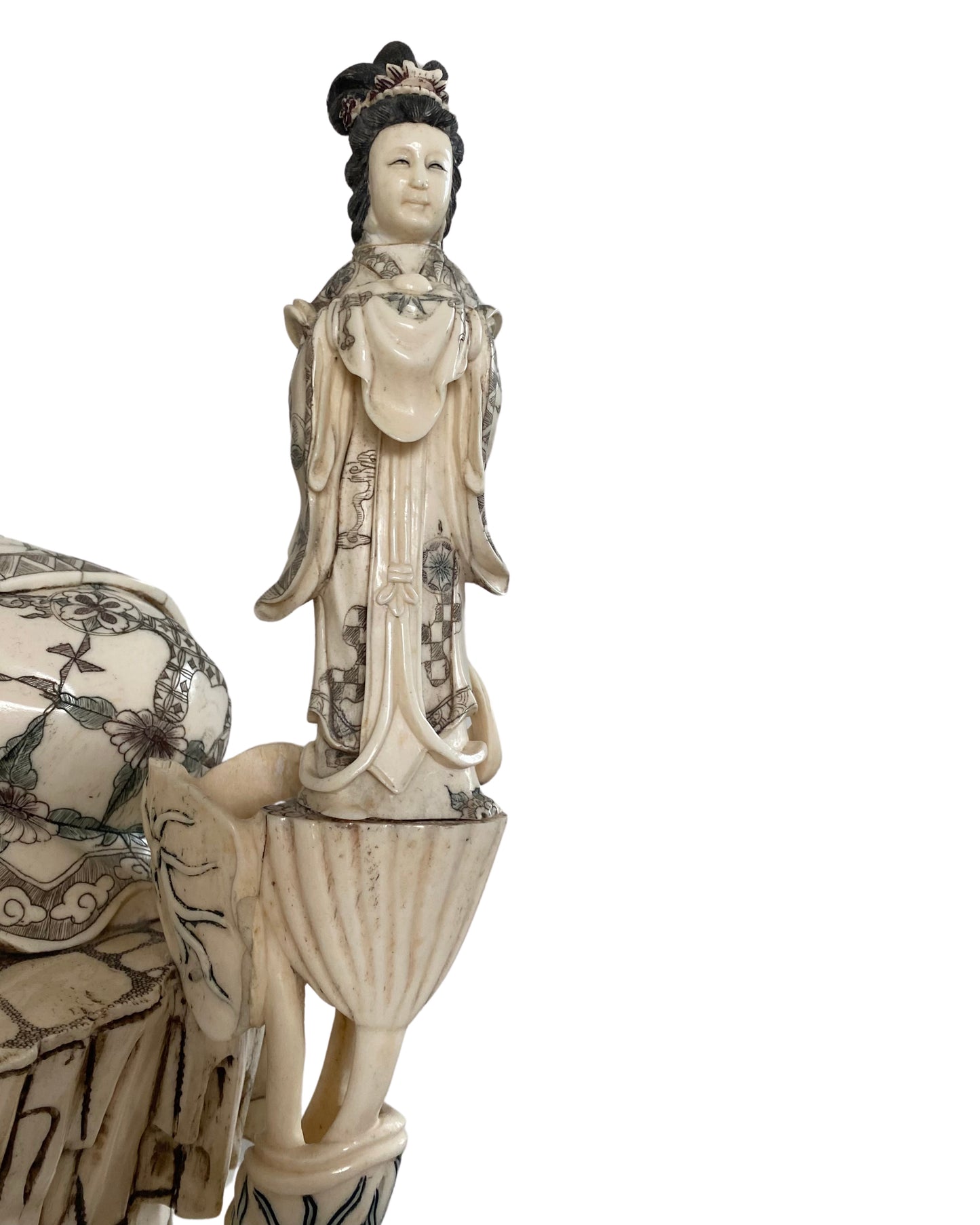 Kwan Yin voorstelling geïnspireerd op traditionele Chinese boeddhistische tempelkunst