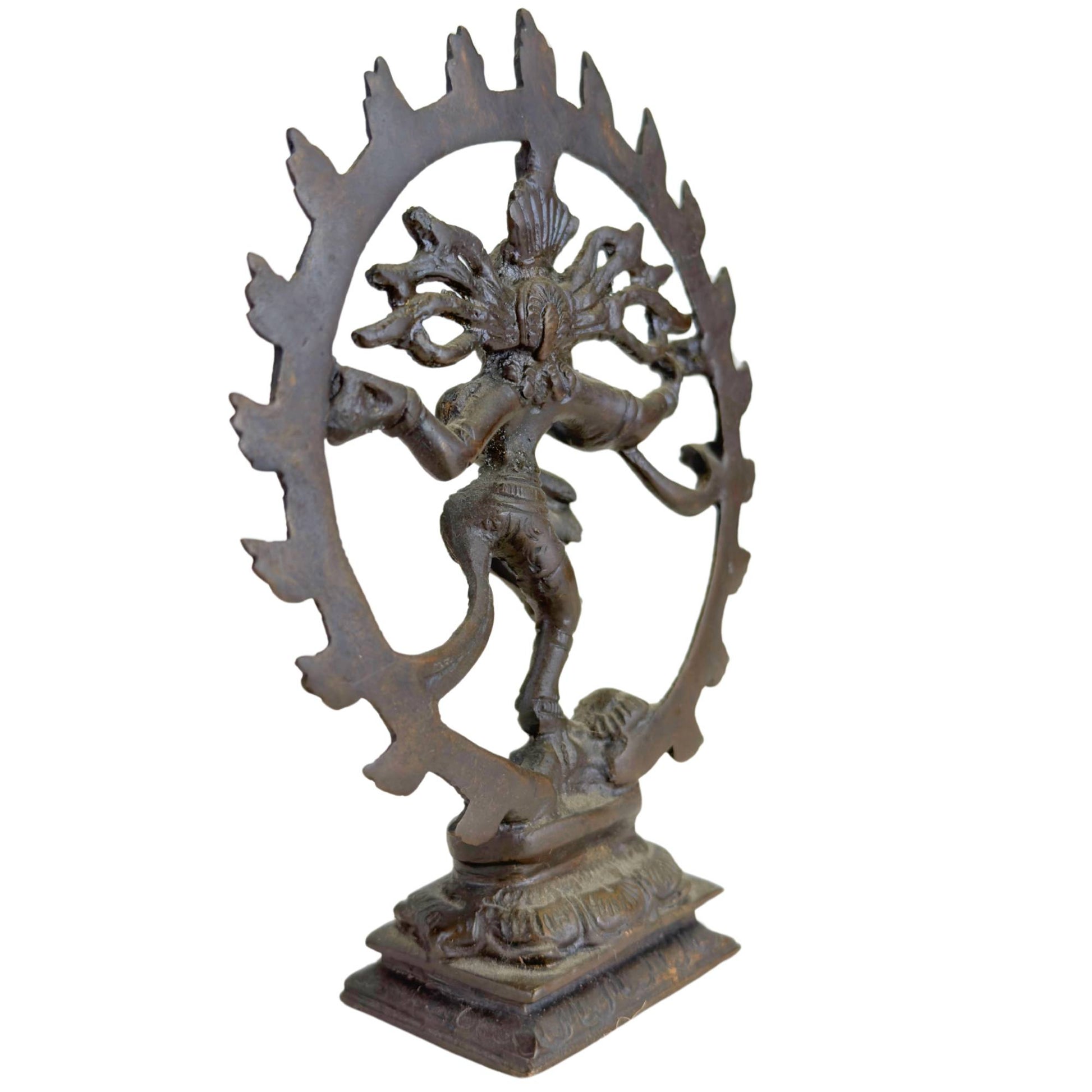 Compact Hindu figurine of Shiva Nataraja with classic Indian iconography