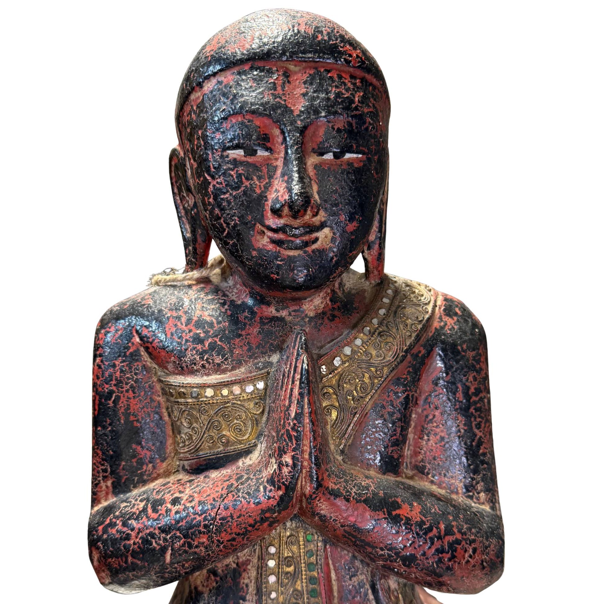 Exclusive Buddhist art made of solid wood with a weight of 11.5 kg.