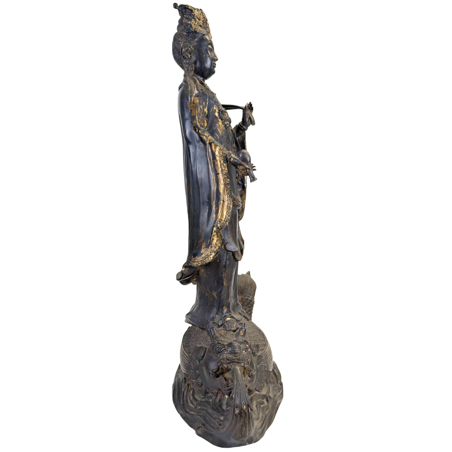 Large Guanyin statue with dragonfish and carved water motifs, 64 cm high and 16 kg heavy
