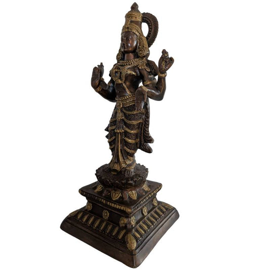 Hindu Lakshmi statue bronze India goddess luck prosperity