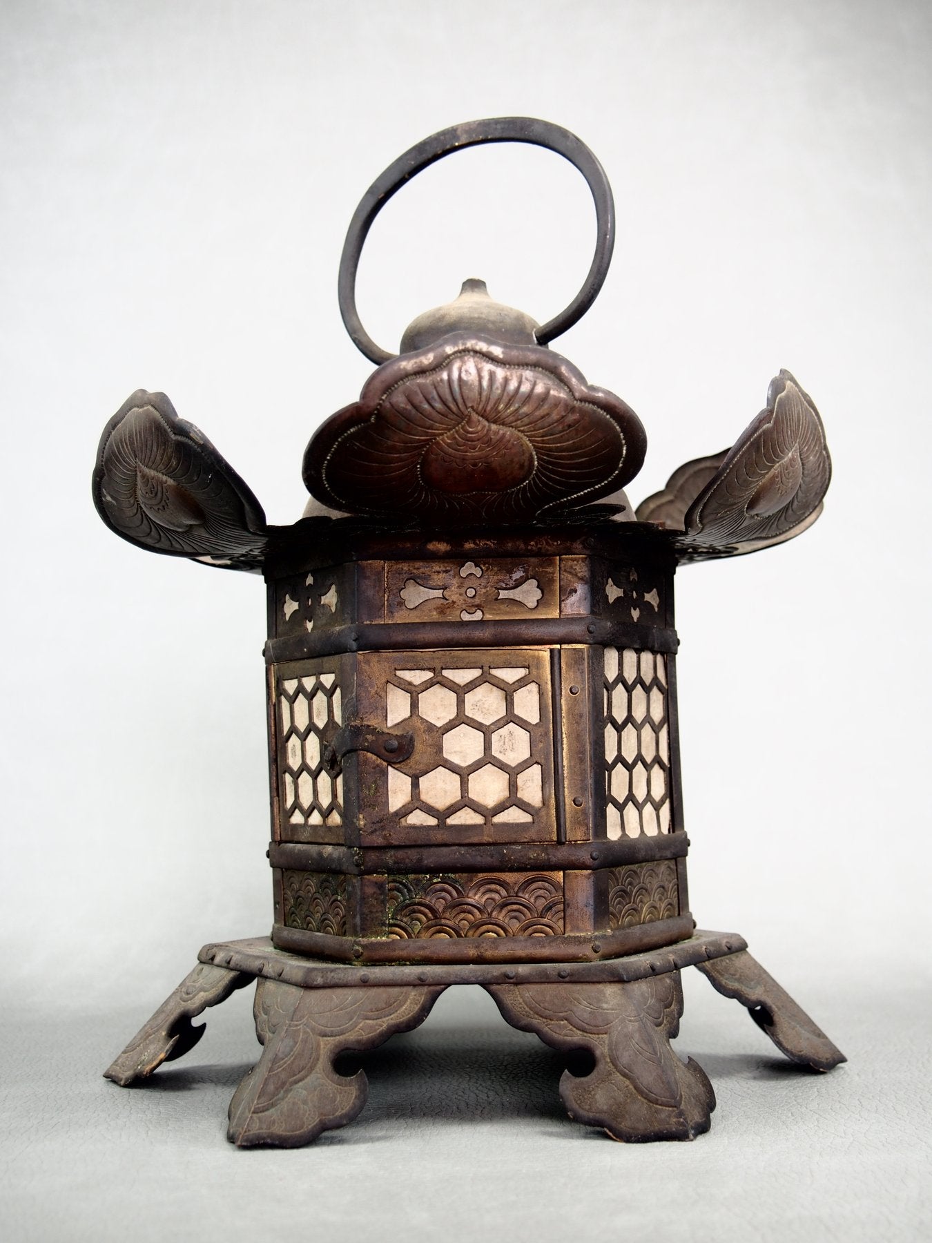 Authentic Japanese bronze work, 150-year-old hexagonal hanging lantern with patina