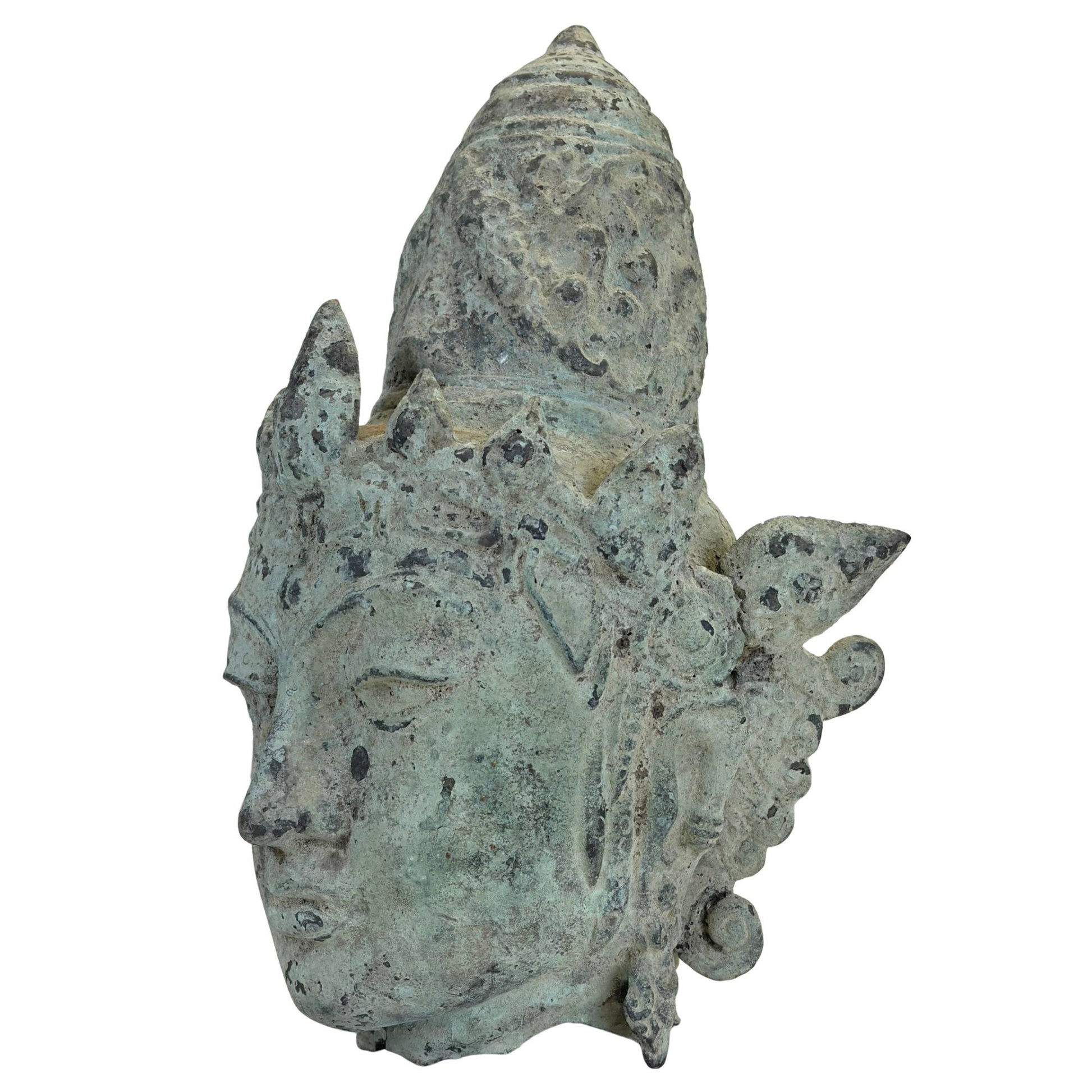 Antique Javanese bronze Vishnu fragment from the Hindu art tradition