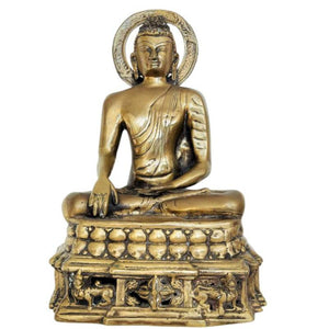 Bouddha en bronze doré du Cachemire dans le mudra Bhumisparsha