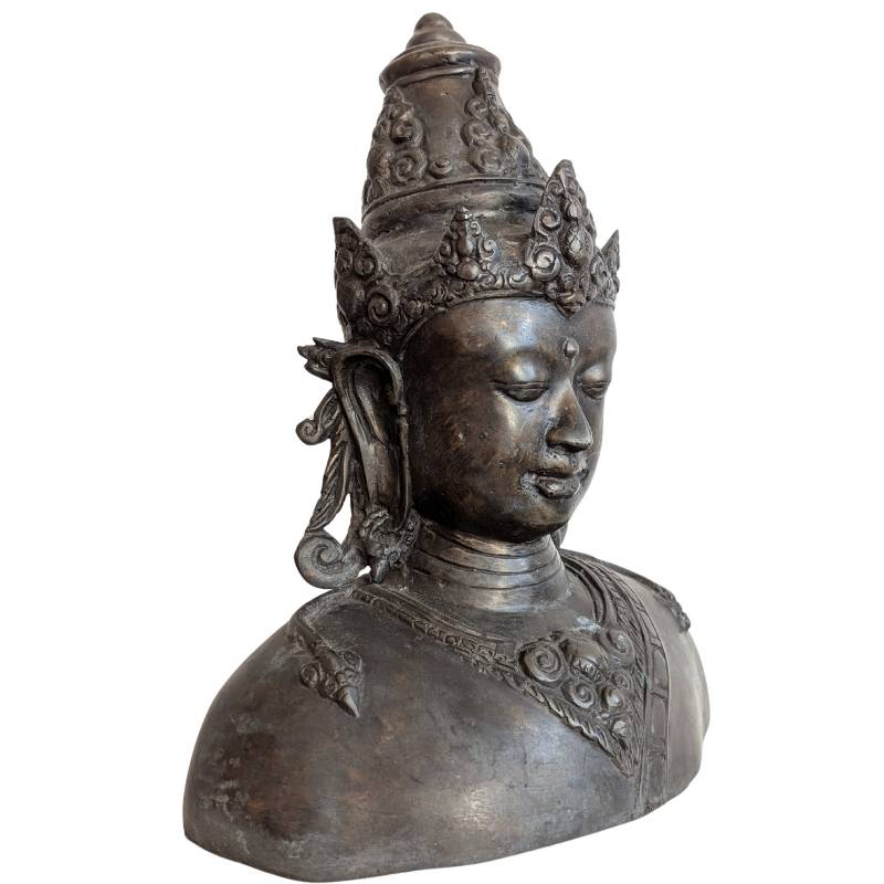 Khmer Vishnu bust in bronze with remnants of fire gilding