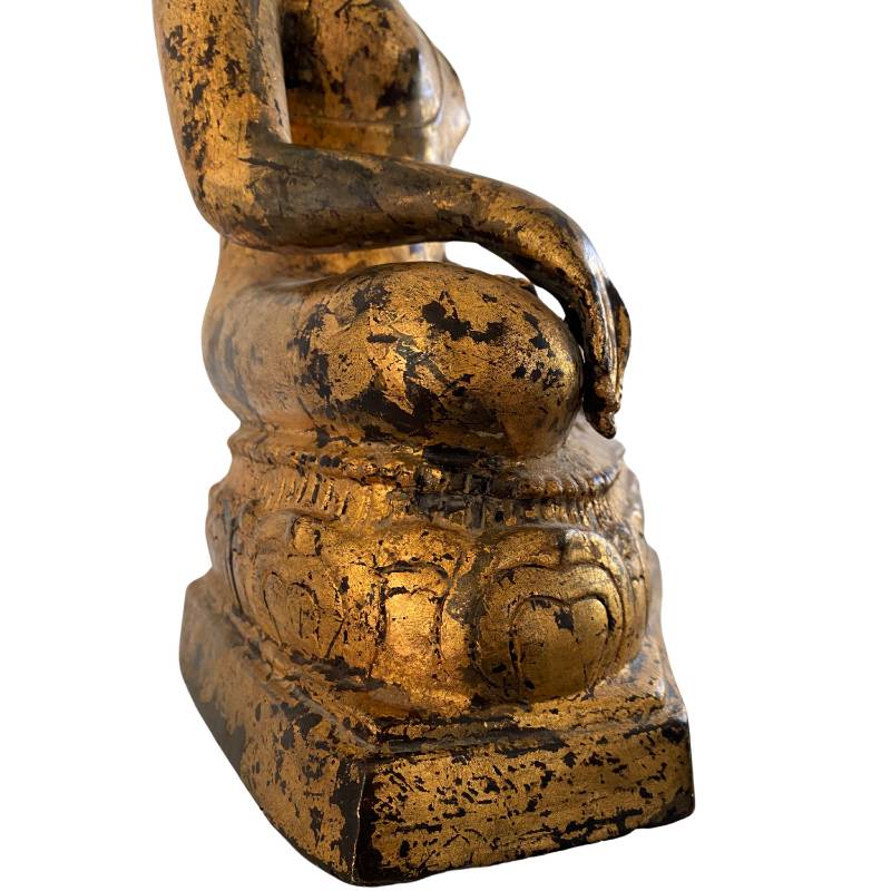 Burmese Mandalay Buddha statue in bronze with original gold leaf, Lot 159