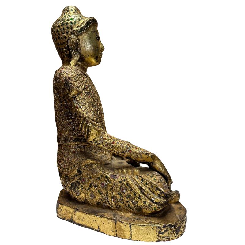 Mandalay Buddha statue as a symbol of inner strength, confidence, and steadfastness