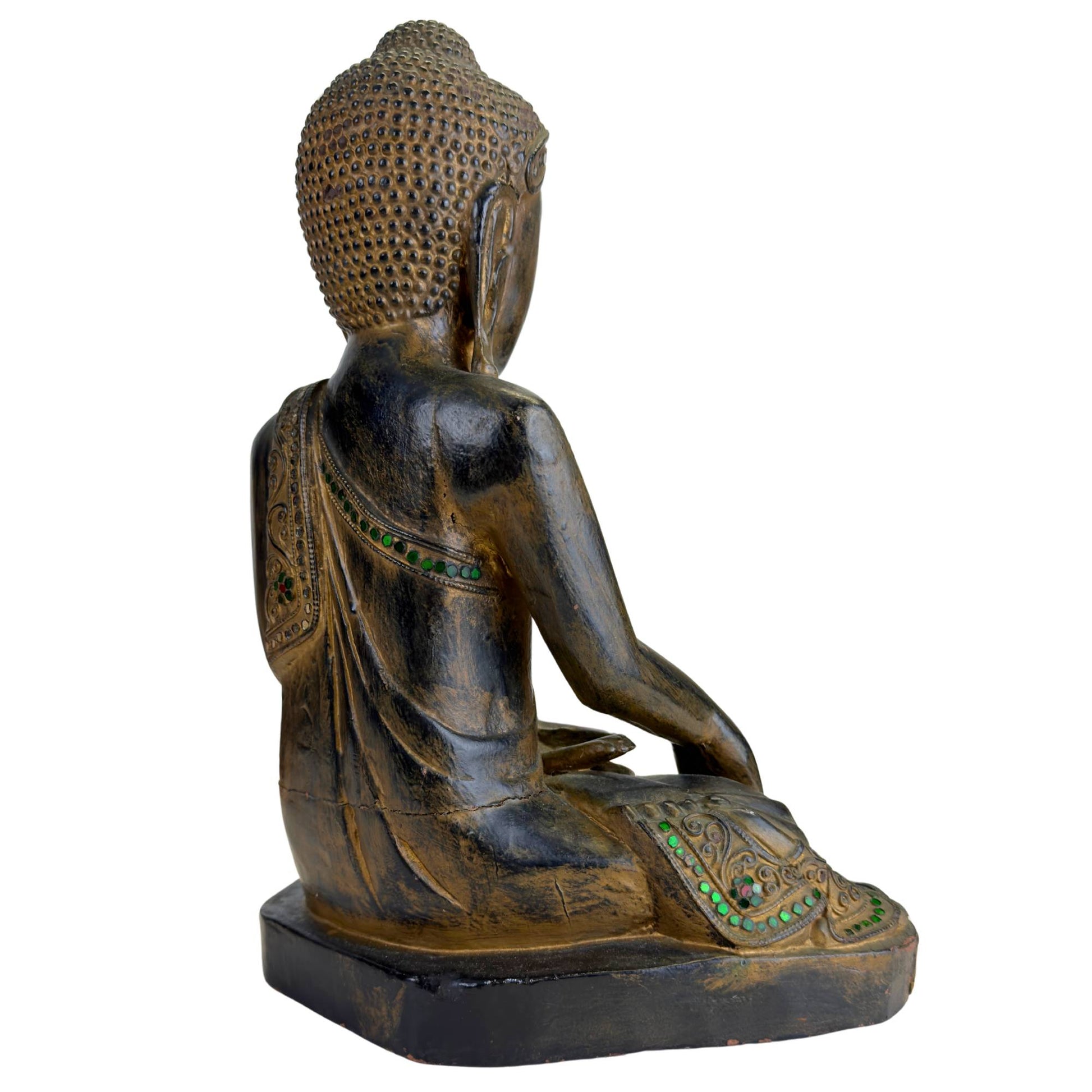 Mandalay Buddha seated on a traditional lotus base