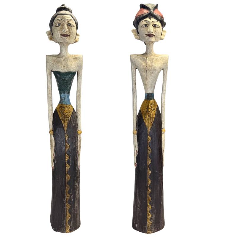 Monumental pair of Javanese wedding icons (Loro Blonyo), 100 cm high.