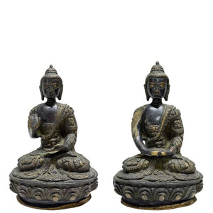 Paire de Bouddhas en bronze doré au feu du Népal – Début du XXe siècle – Lot 457