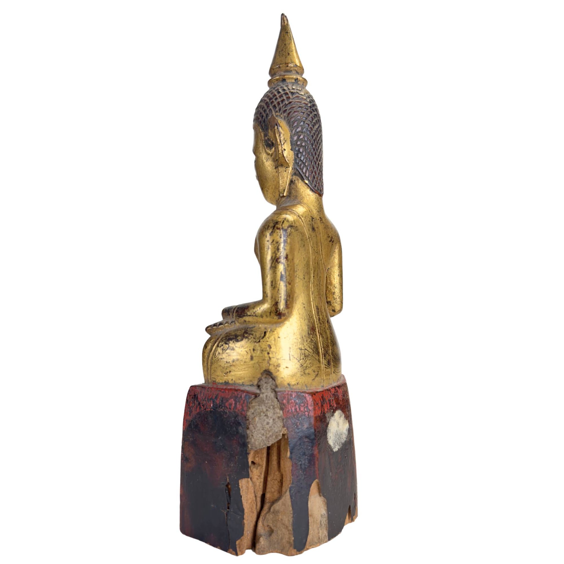 Northern Thai teak Buddha with long flame-shaped ushnisha and triangular Lanna earlobes