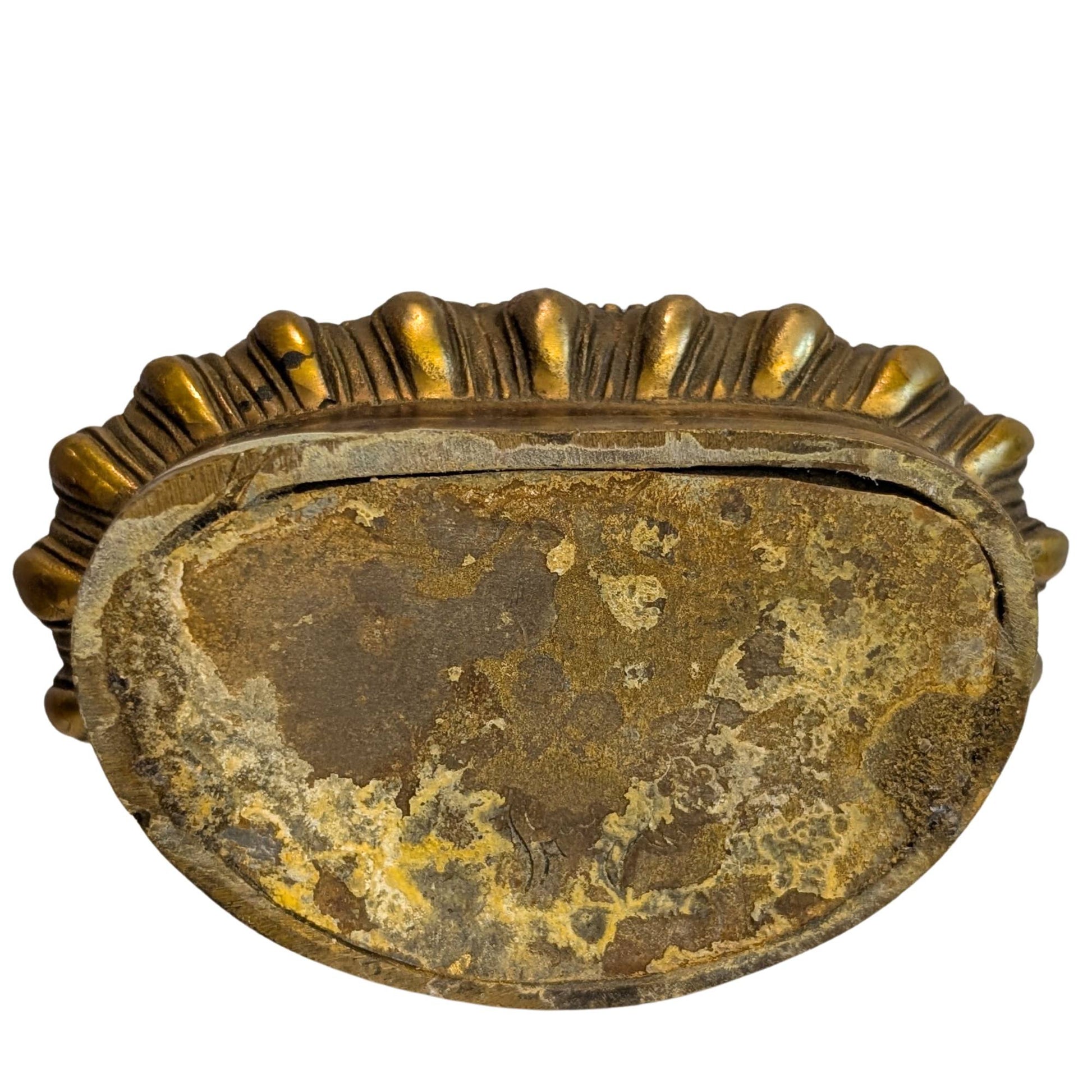 Sealed bottom of Buddha statue with traditional closing plate