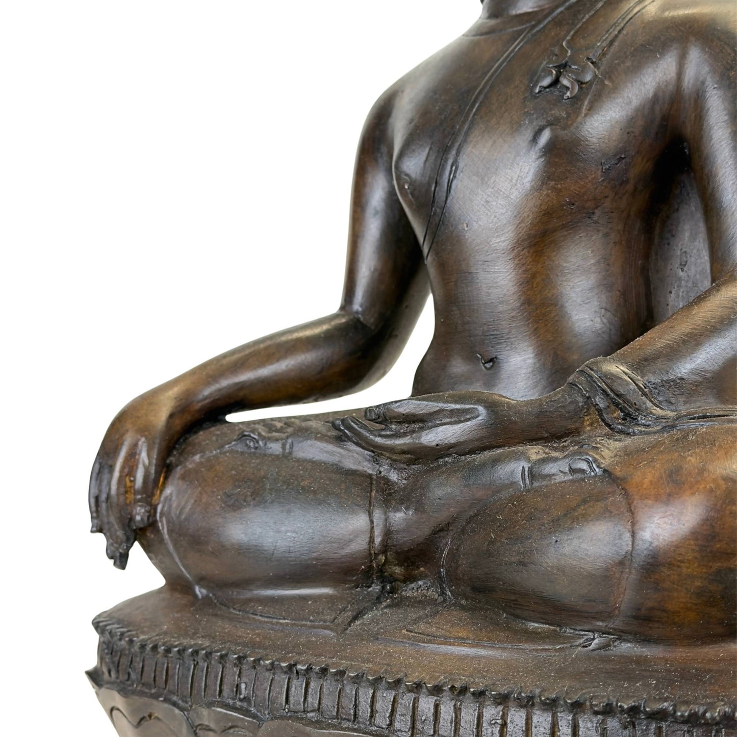 patina-wear-antique-bronze-underside