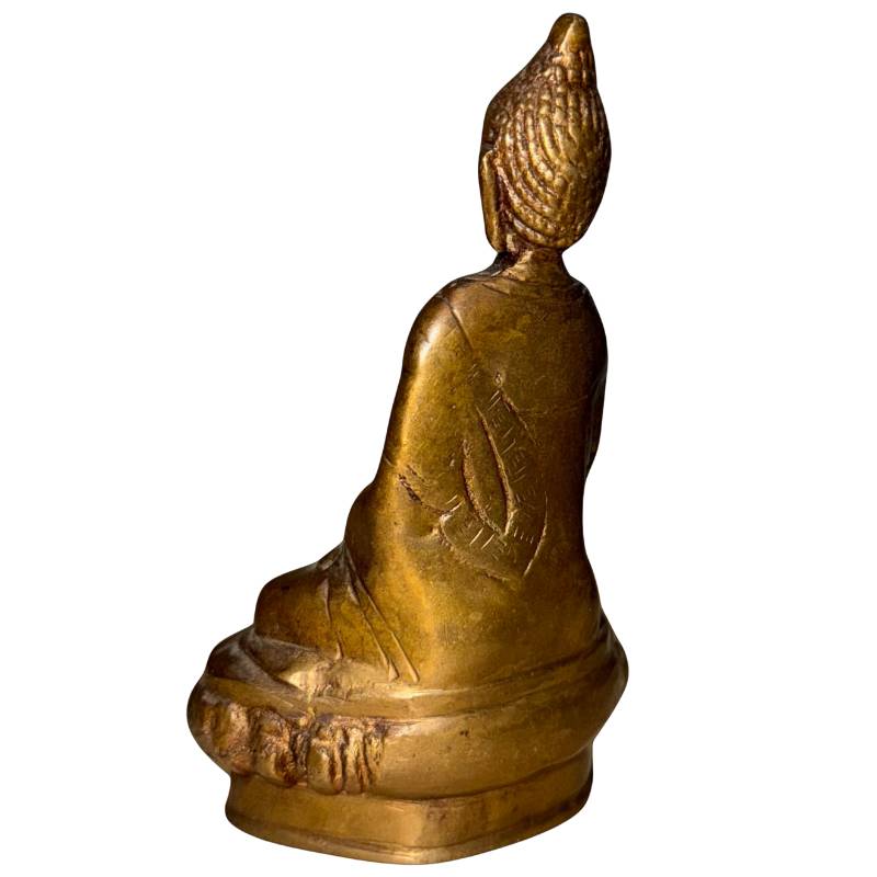 Remnants of original gilding on antique Buddha statue 1940