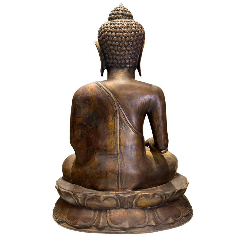The distinctive round double lotus throne typical of Javanese bronze art.