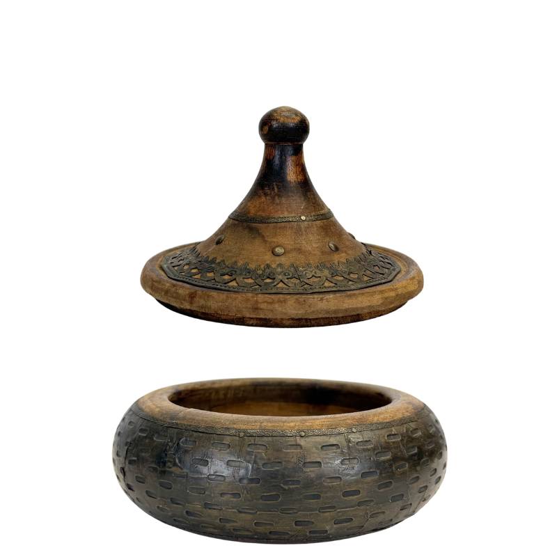 Round wooden box with lid and oriental decorative metal details