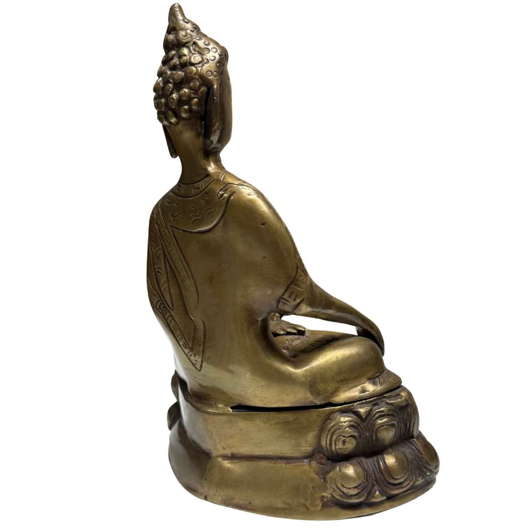 Sino-Tibetan Buddha depicted in bhumisparsha mudra, symbol of enlightenment