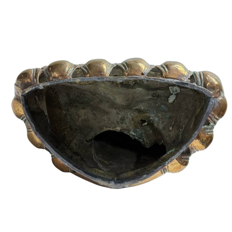 bottom of old Buddha from Tibet