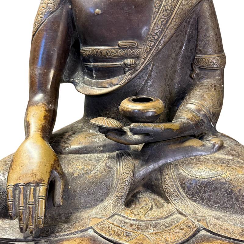 Spiritual heritage Kathmandu Valley art Newar goldsmiths 18th-century tradition.