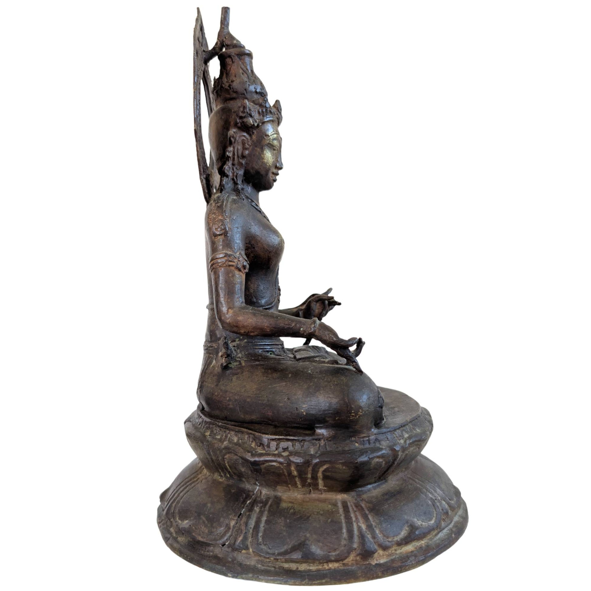 Bronze Avalokiteshvara with Srivijaya and Javanese influences